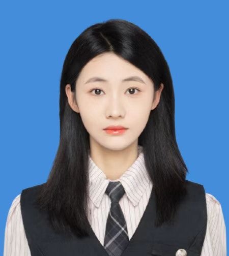 杨亦斐