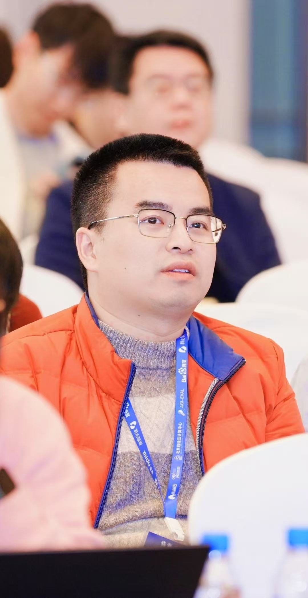 刘泽阳